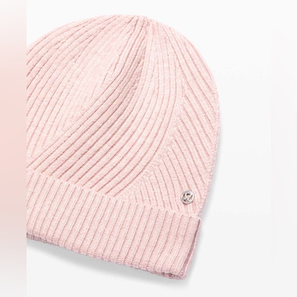 NWT Cozy Athleisure Minimalist Lululemon Twist of Cozy Wool Knit Beanie/Hat - Picture 4 of 17